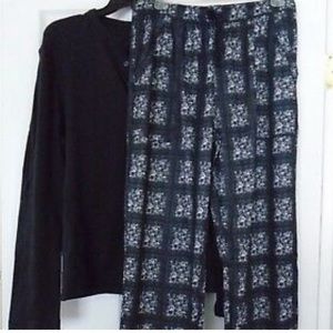 APUJAN x EVA AIR Business Class Black Pajamas Set Sz L